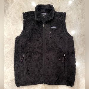 Men’s Patagonia black fleece vest